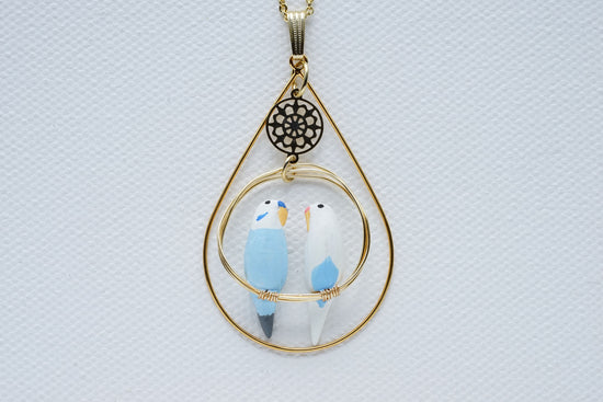 Pendant with Two Budgies (Light Blue and White) with Surrounding Accessory