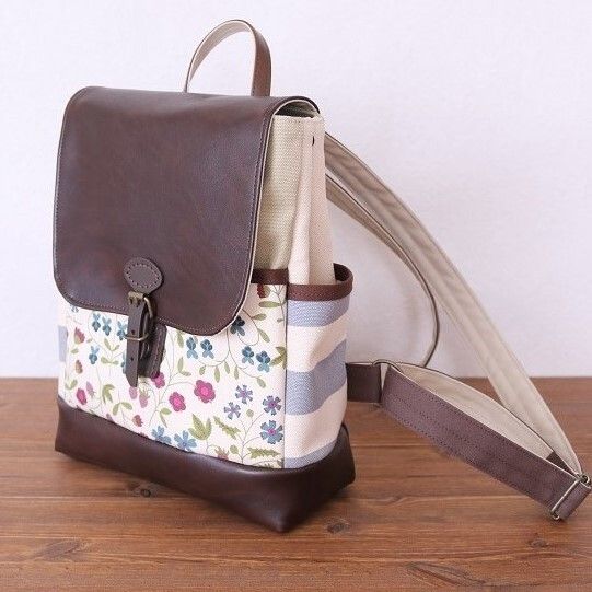 <Made to order> Canvas and synthetic leather backpack (beige/grey/flower/striped)