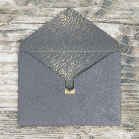 [Black × Black Pattern] Stylish Envelope with Card HOA01C