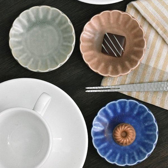 Blue Matte Shinogi 8cm dish, Western tableware, small dish, made in Japan, Minoyaki, stylish.