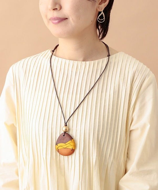 Wood landscape top necklace (2 colors) A24WPN059