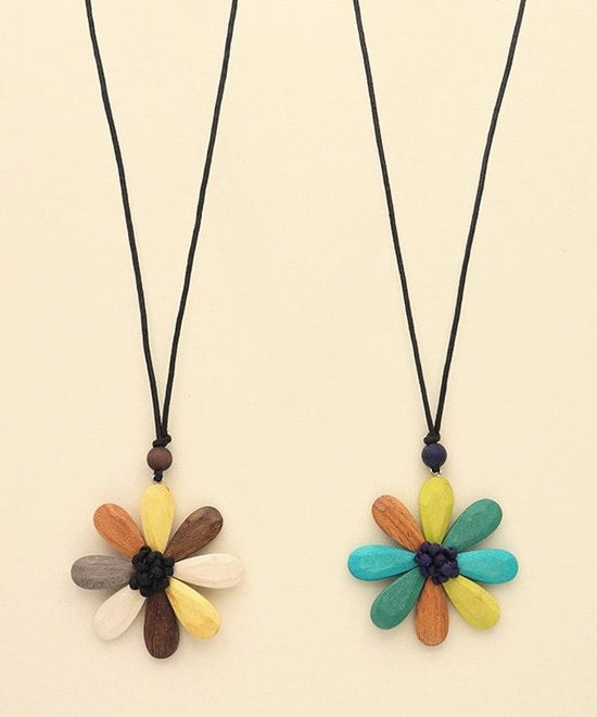 Wood mixed flower top necklace (2 colors) A24WPN052