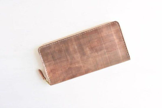 Chocolate No.32 (Round Zipper Long Wallet)