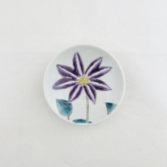 [Purple bean dish with design of a hermit crab