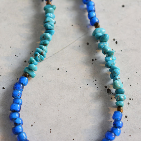 Neckless -White Heart Beads & Turquoise