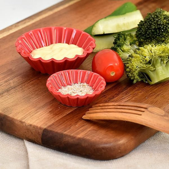 Red Baking Cup Round Small Red Type Western Tableware, Petit Bowl, Made in Japan, Minoyaki, Stylish, Modern