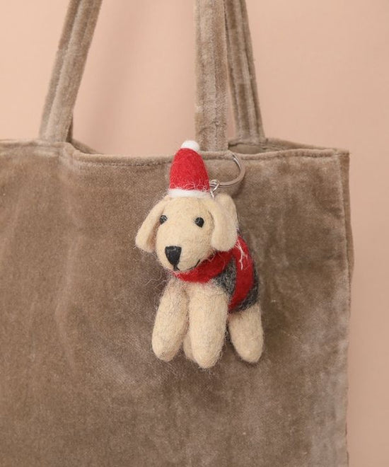 Felt bag charm (key ring) Santa Inu A24WNX002BR