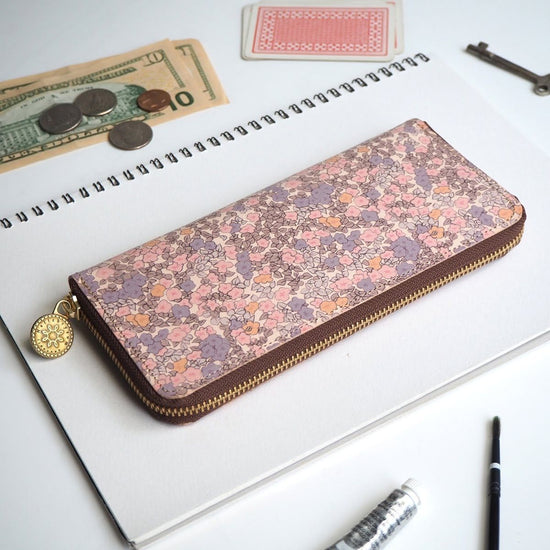 Round Zipper Long Wallet (Romantic Impatiens) All Leather for Ladies