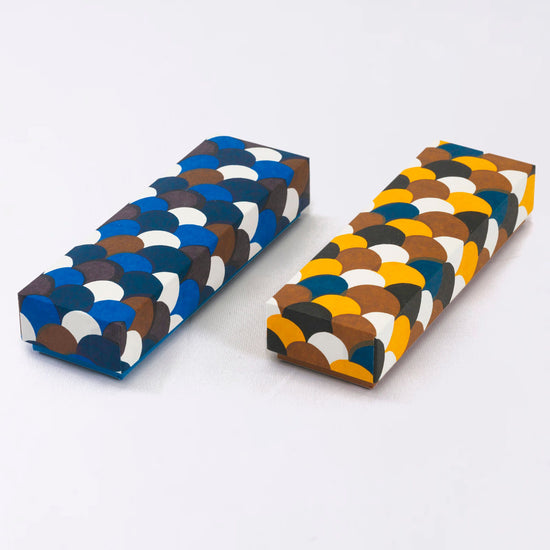 Kyoto Hand-dyed Washi pen case (Blue sea wave)