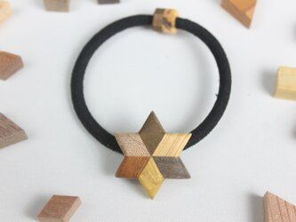 Small Star-Shaped Hair Elastic made of Marquetry