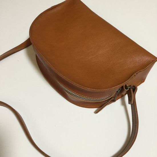 Half-moon bag (large): made to order