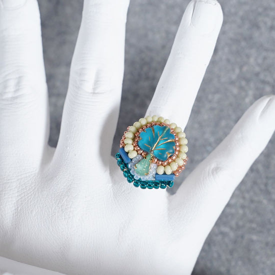 Chatty ring 68 free size beaded embroidery ring leaf blue green multicolor