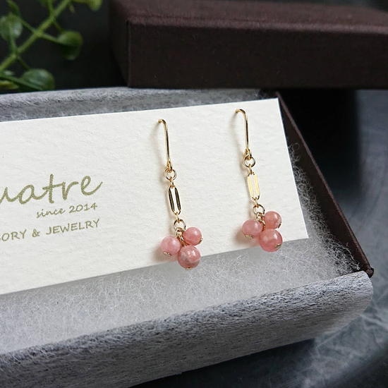 Inca rose Pierced earrings maru