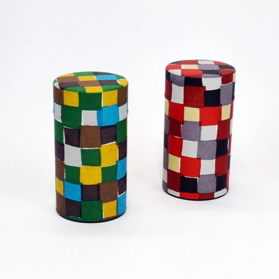 Kyoto Hand-dyed Washi paper, tea can (checkered)