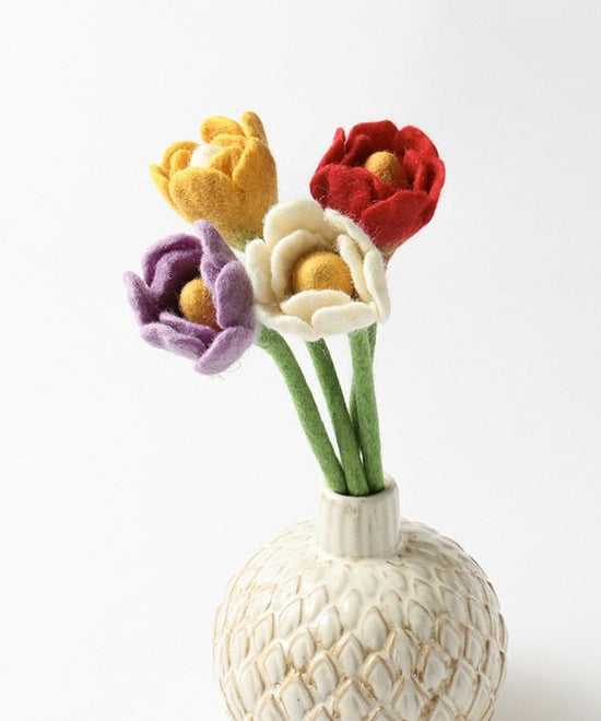 Felt flower (tulip, 4 colors) M16-2506