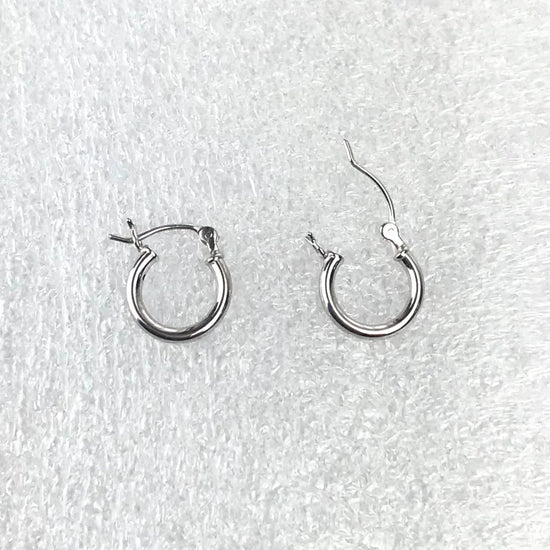 Standard hoop pierced earrings [Silver].