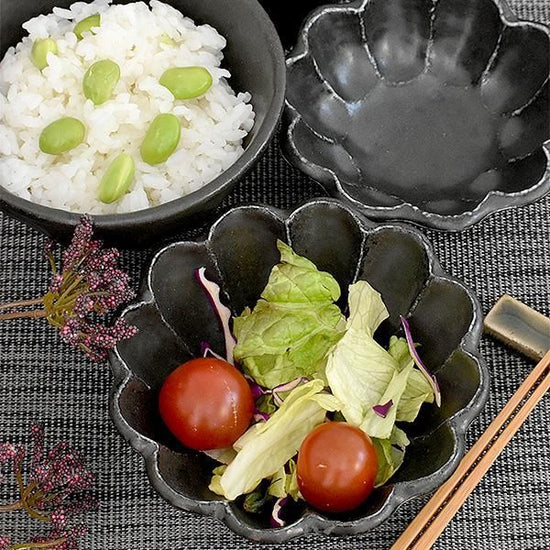 Rinka Black 12 Bowls, black Japanese tableware, small bowls, made in Japan, Minoyaki, stylish, modern.