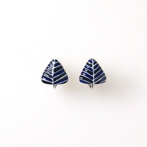 Aoha Clip-on earrings