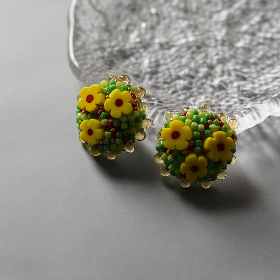 Kitchen 7 Clip-on earrings Pierced earrings beaded embroidery yellow green large