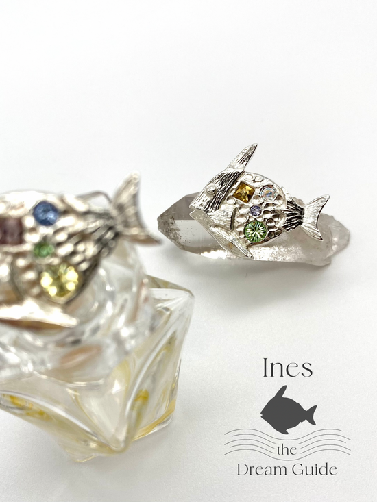 Ines pierced earrings | dream guide | mystic(1pc)