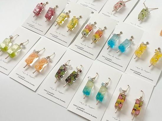 Clip-on earrings for popsicles