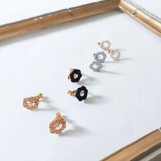 Awajimusubi Hexagonal Pierced earrings / Clip-on earrings