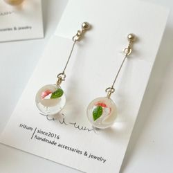 Clip-on earrings of peach kowloon ball