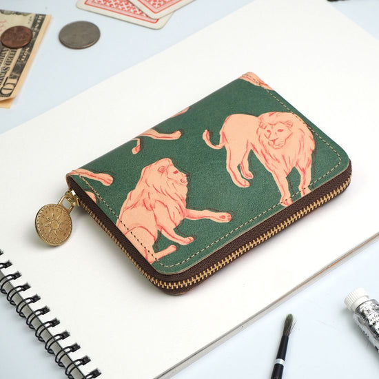 Round Zipper Compact Wallet (Lion) Cowhide Mini