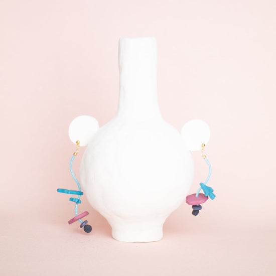 enogu -botanic- anemone type-a [Pierced earrings/Clip-on earrings].