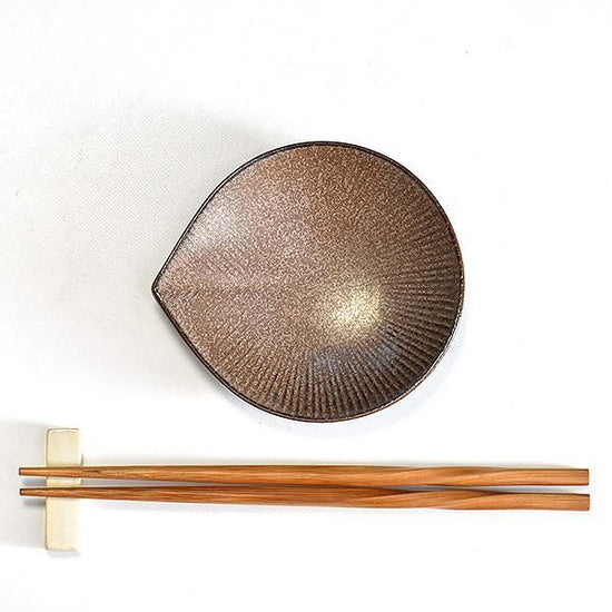 Moa Kiln Changed Brown 12.5cm Small Dish, brownish Western tableware, round dish, small dish, made in Japan, Minoyaki, café style, stylish, modern
