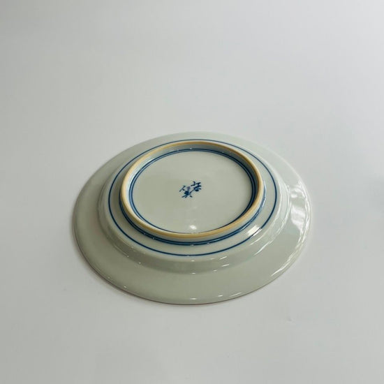 [Hitomi Ikejima] Plate dish with snowflake design in auspicious hand