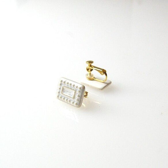 Perle Clip-on earrings