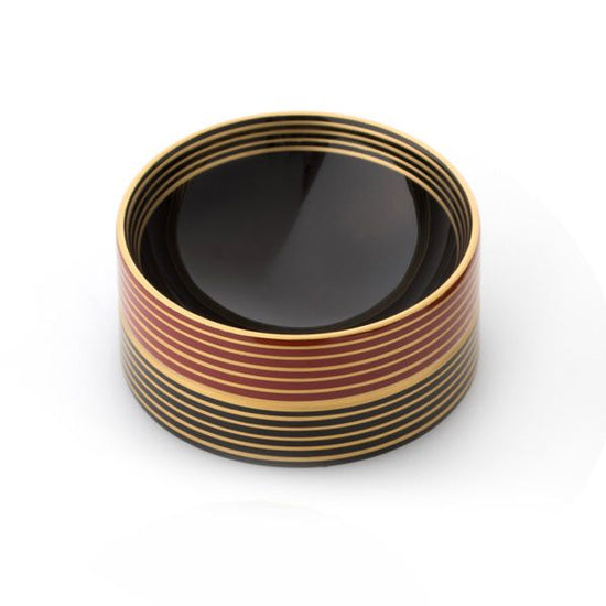 자이로스코프를 돌리려면 왼쪽 가장자리로 가세요