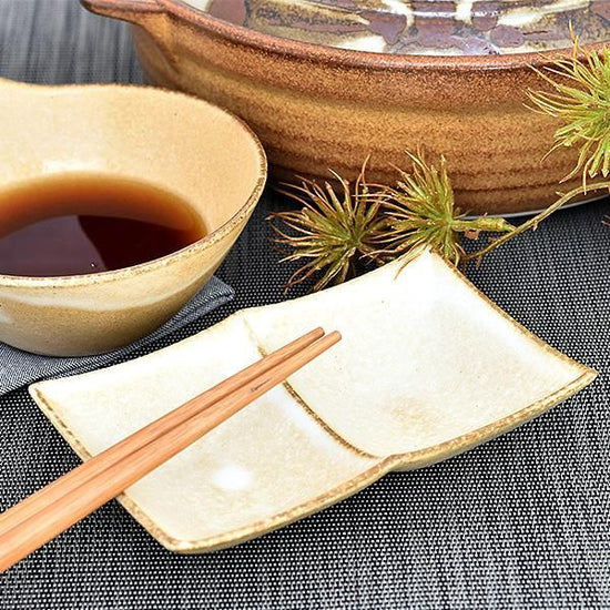 Two White Dividers, Small, White Japanese Tableware, Divider Plate, Made in Japan, Minoyaki, Stylish, Modern