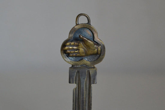 Custom Key Hand 3