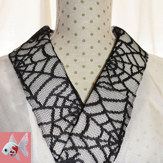 ◆ spider web half collar 1.