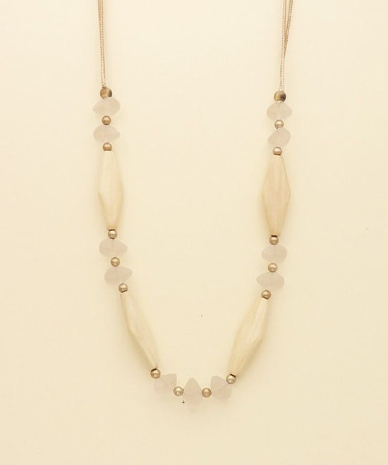 Wood Resin Clear Parts Necklace A24WPN116NA