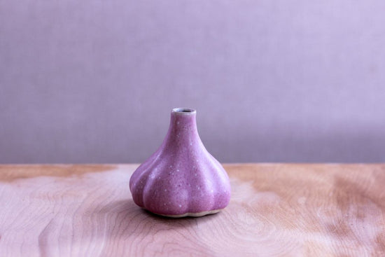 Garlic shaped vase