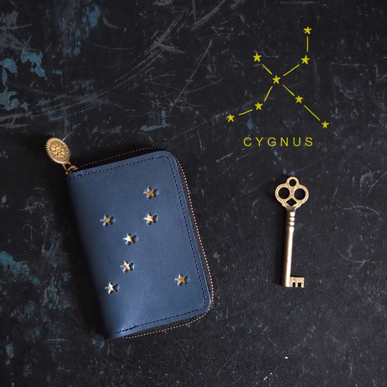 Round Zipper Key Case ( CYGNUS Night Blue) CYGNUS Star Cowhide
