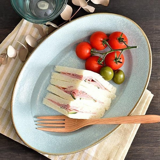 Soda 10" oval, blue, Western tableware, oval dish, shaped plate, made in Japan, Minoyaki, stylish.