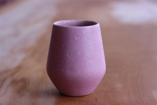 cup (drinking vessel, measure, brassiere, prize, etc.)