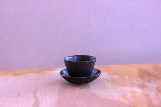 cup and saucer