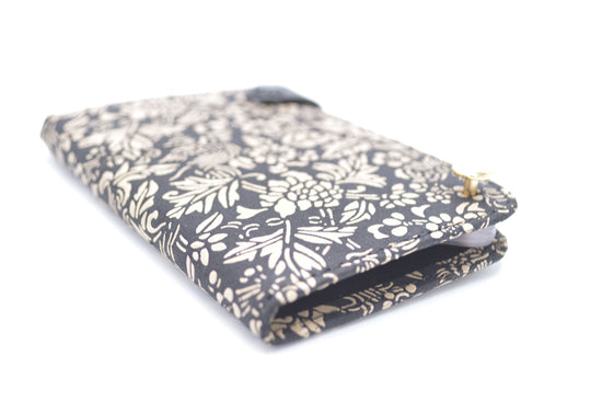 Black/White Card Case with peony and phoenix pattern
