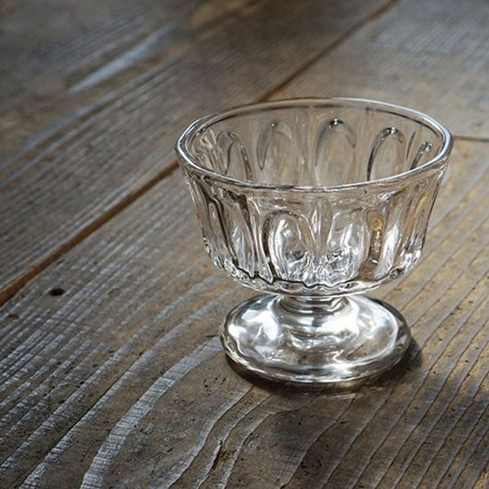 22144 Glass cup