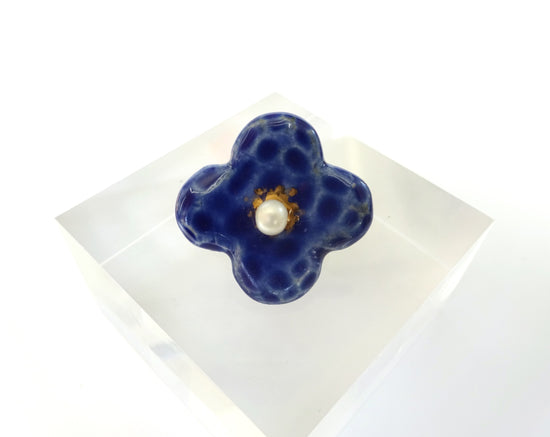 Small Flower Brooch Blue