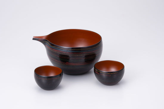 Yamanaka Lacquerware Kasho-an Wooden sake cup set, Dokuraku lacquer inner wash red SR-1169 (Limited Edition)