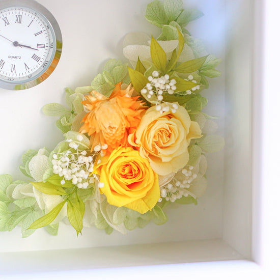 Flower arrangement Flower clock<yellow