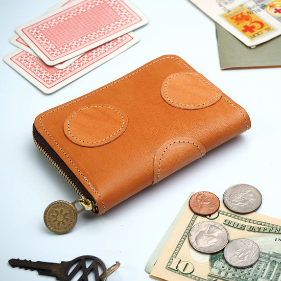 Round Zipper Compact Wallet (Polka Dot Patchwork) Cowhide Mini