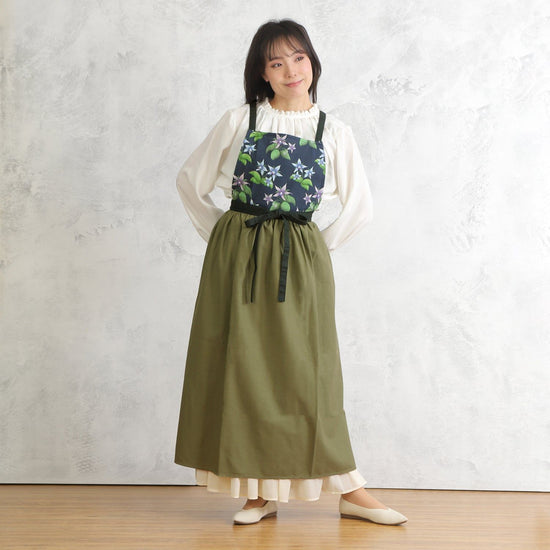 Polisi patterned long wide gathered apron D-0011