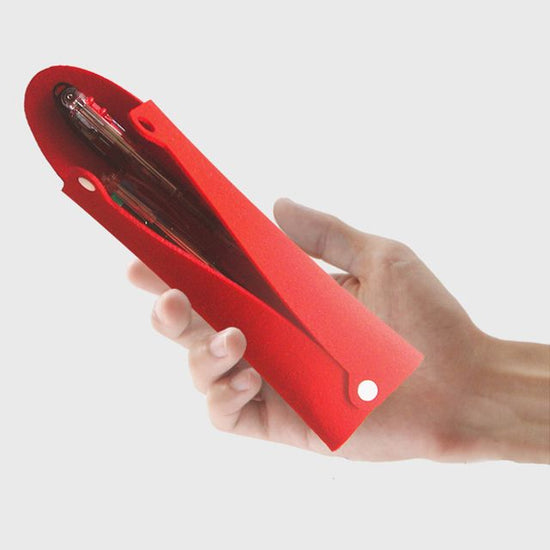 Pen case [red